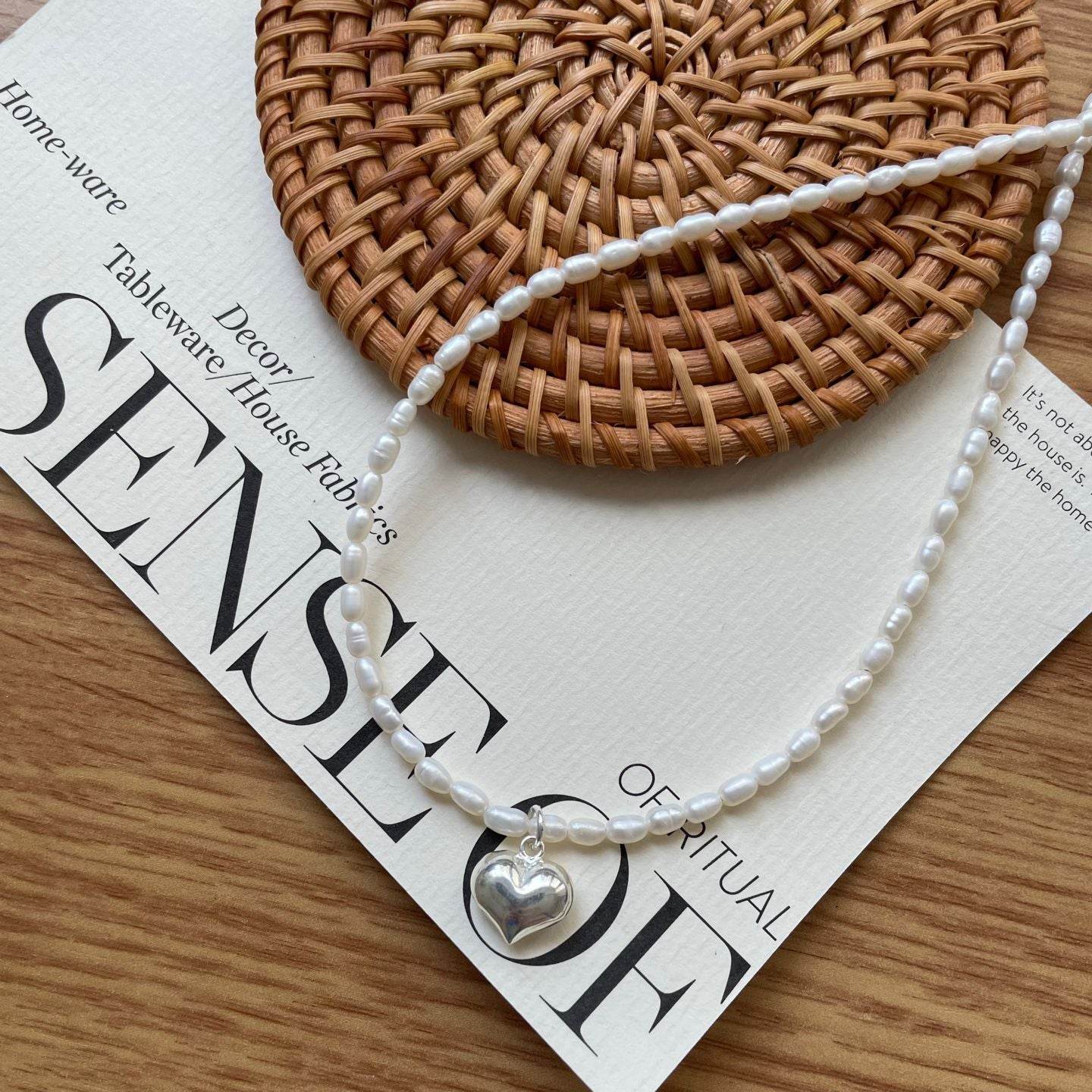 Heart Drop Pearl Choker - SOLIS