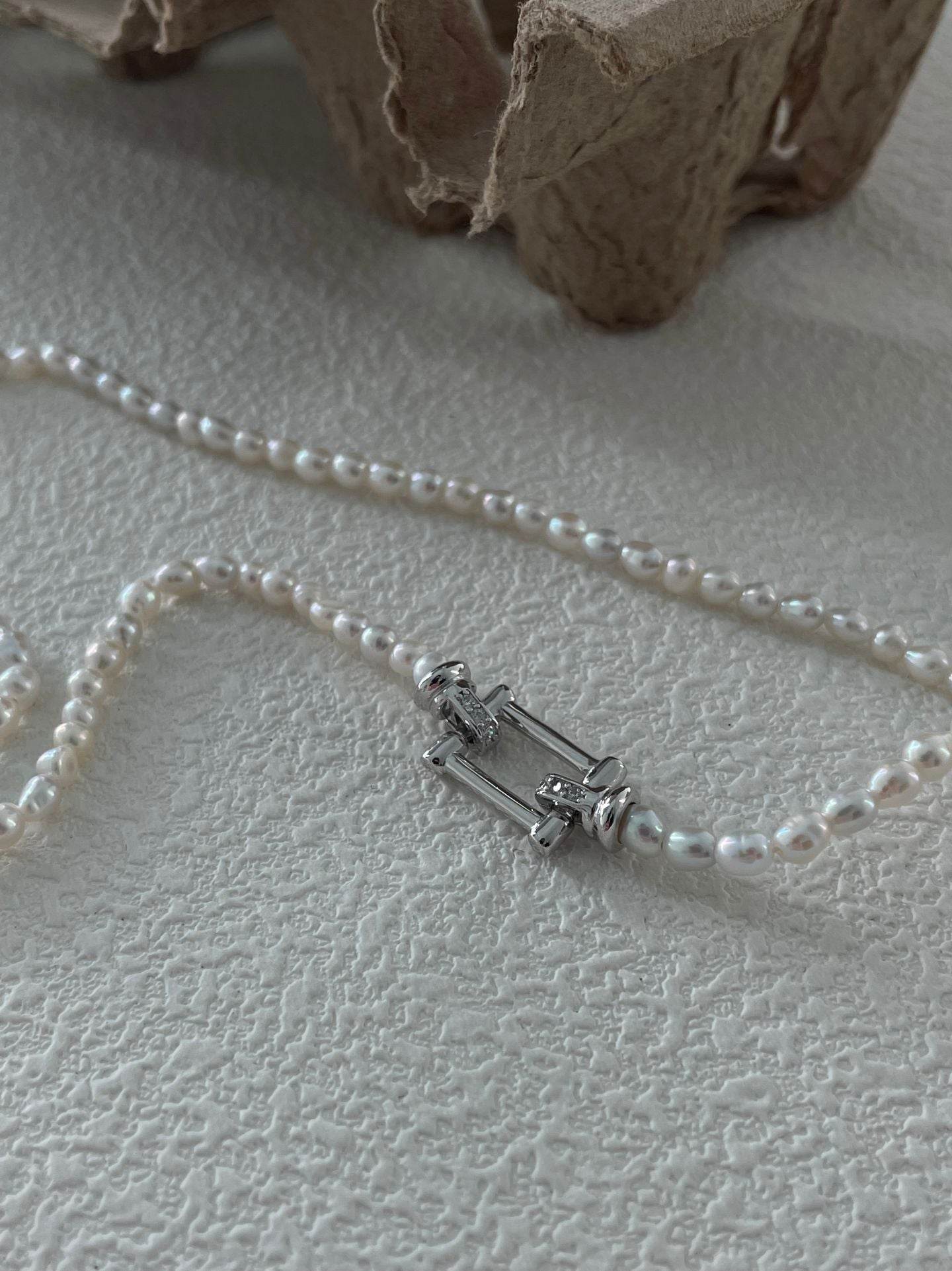 Twin Grace – Double Layer Pearl Necklace - SOLIS