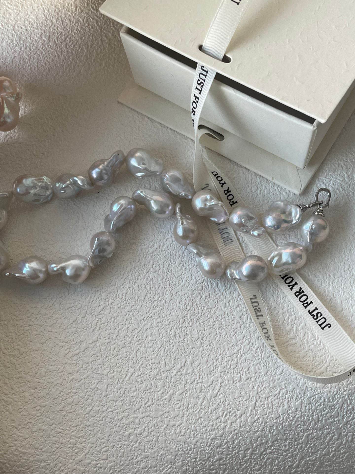 “Sculpture” – Baroque Pearl Statement Necklace - SOLIS