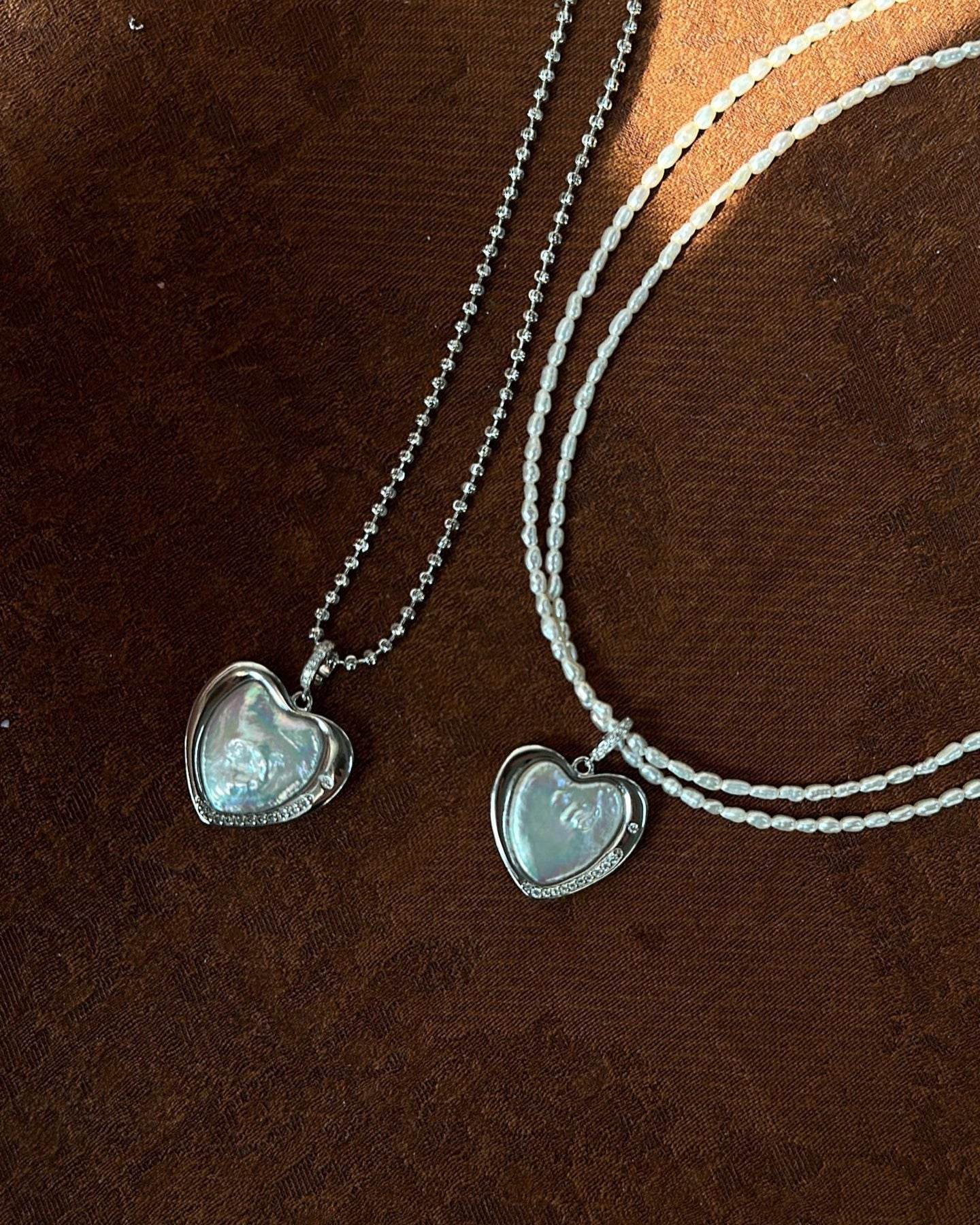 Private Treasures · “Blueblood Heart” Pendant - SOLIS