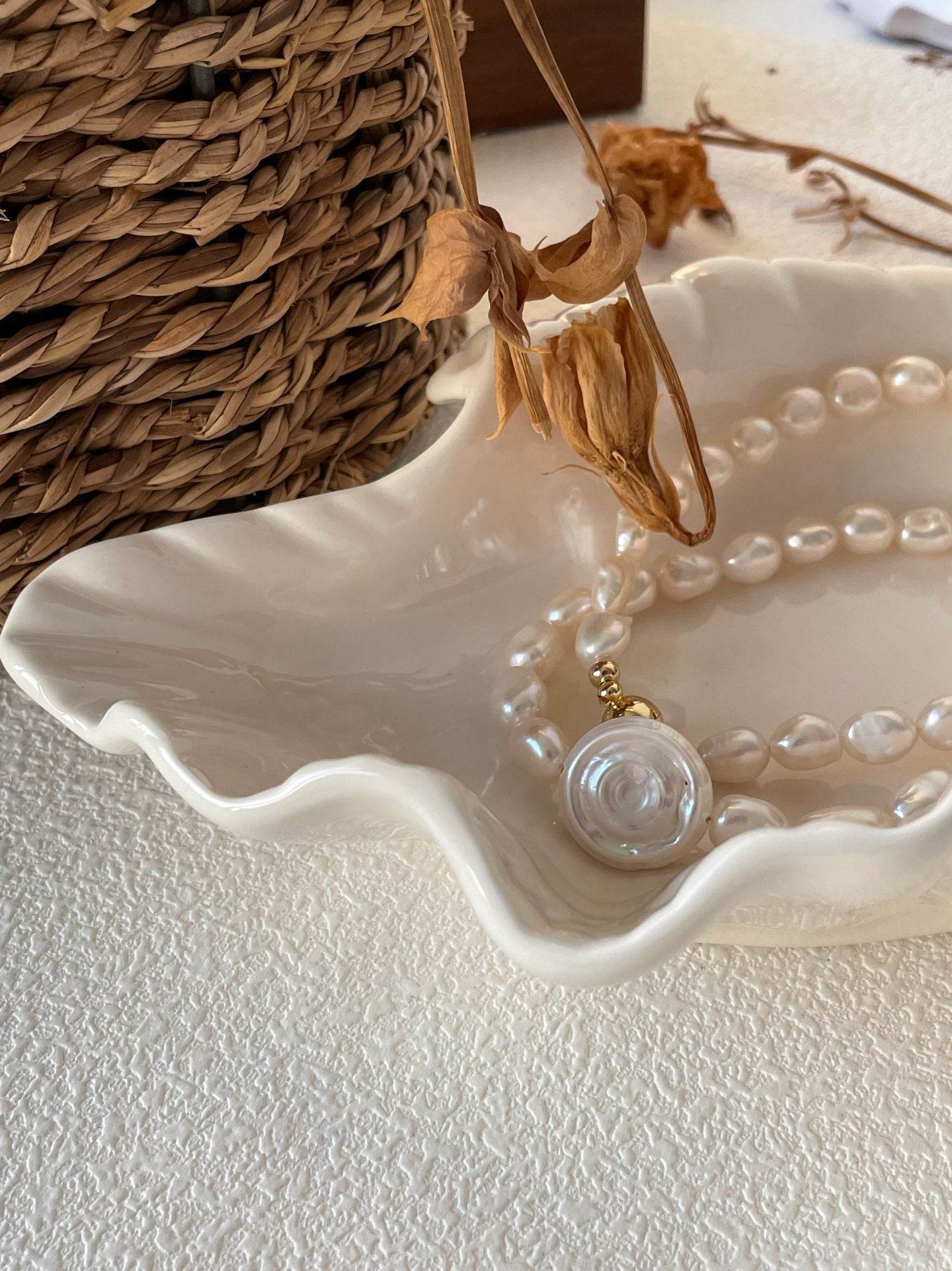 Roman Holiday Cameo Pearl Necklace – 14K Gold Filled - SOLIS