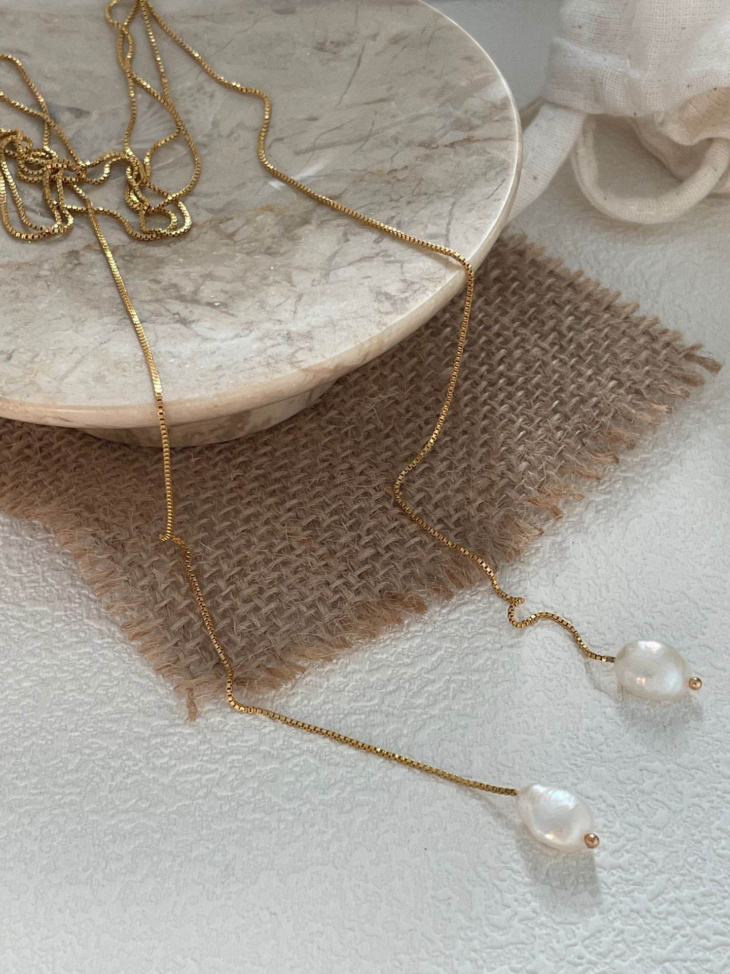 Flowline Pearl Necklace - SOLIS