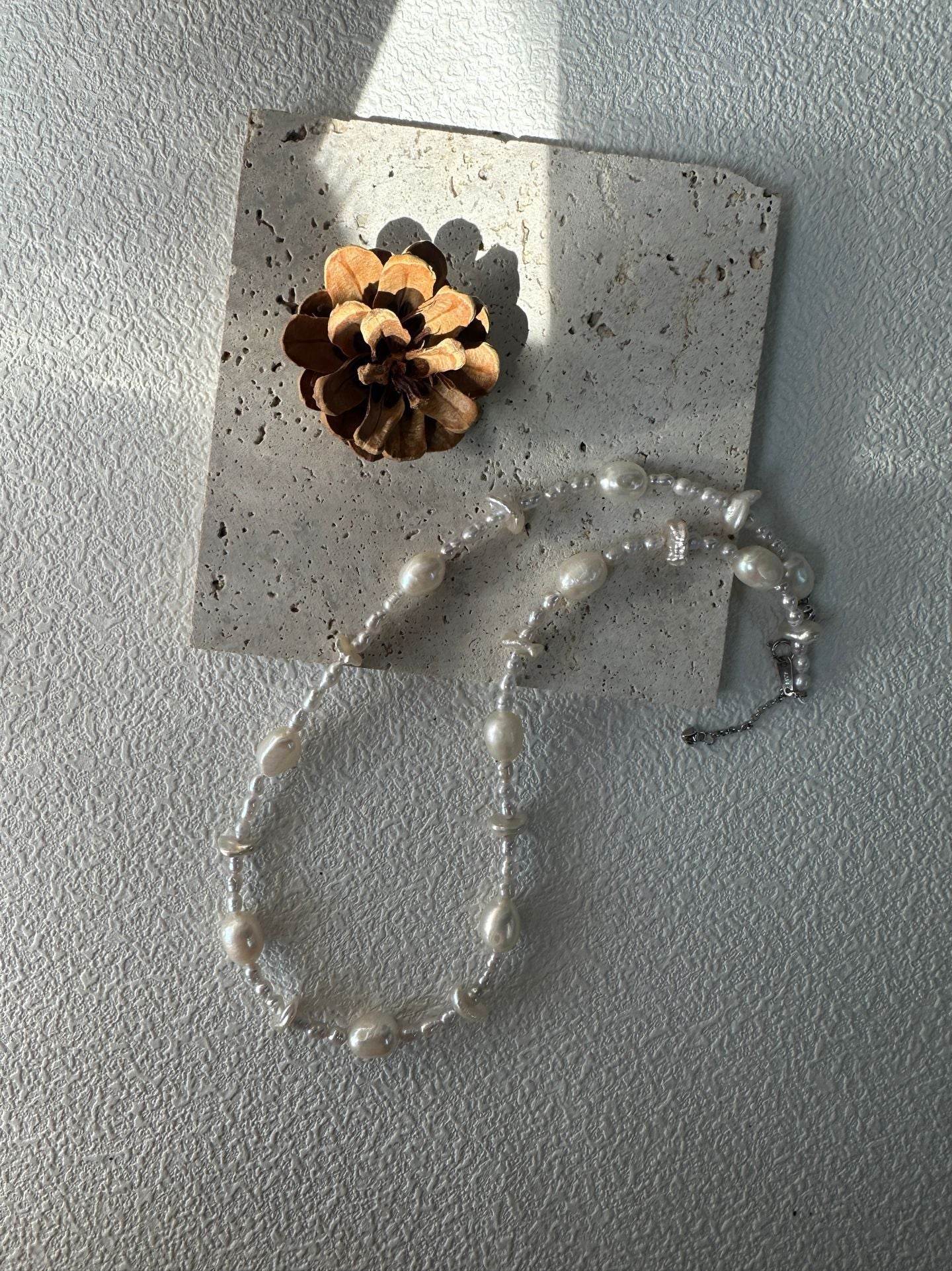 Scatter Pearl Necklace - SOLIS