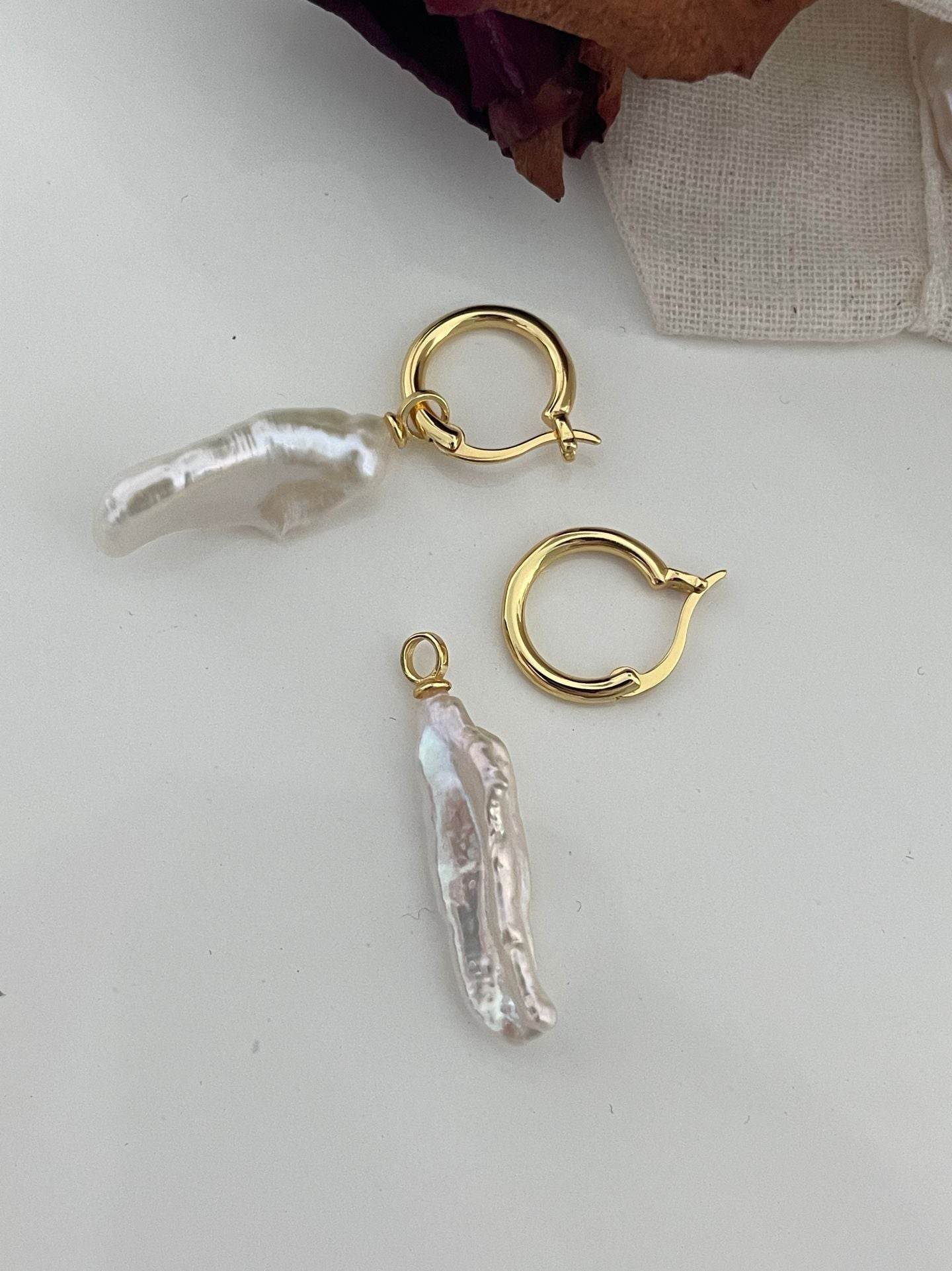 Baroque Stick Pearl Hoop Earrings - SOLIS