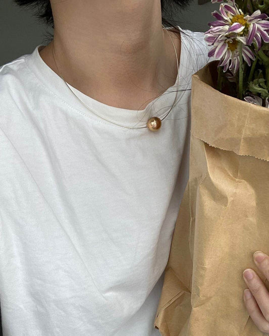 Minimalist Baroque Pearl Choker - SOLIS