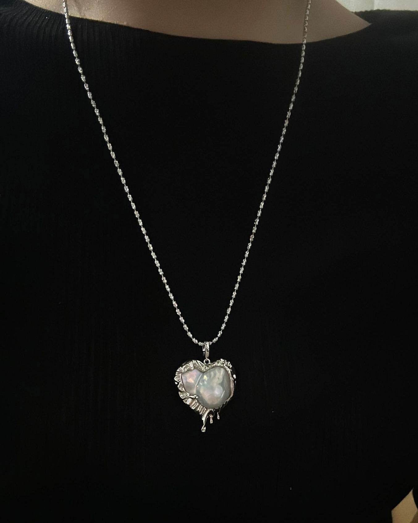 Private Treasure · Heirloom · Pendant - SOLIS