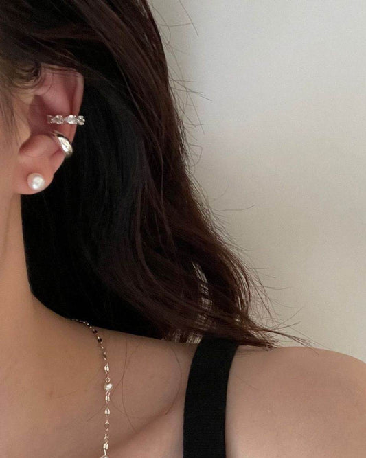 Classic Pearl Studs – Your Everyday Essential - SOLIS