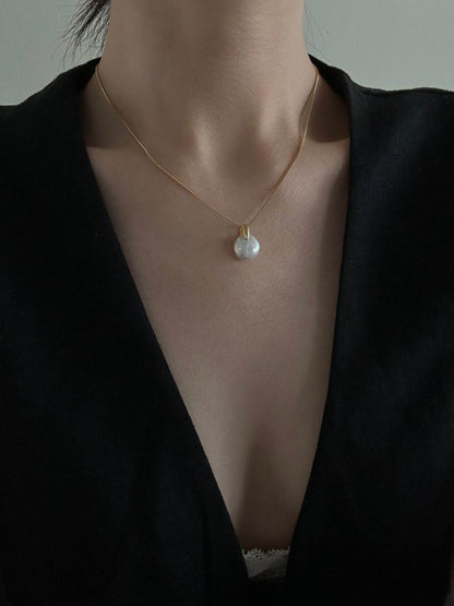 The Drop of Stillness – 14K Gold-Filled Pearl Necklace - SOLIS