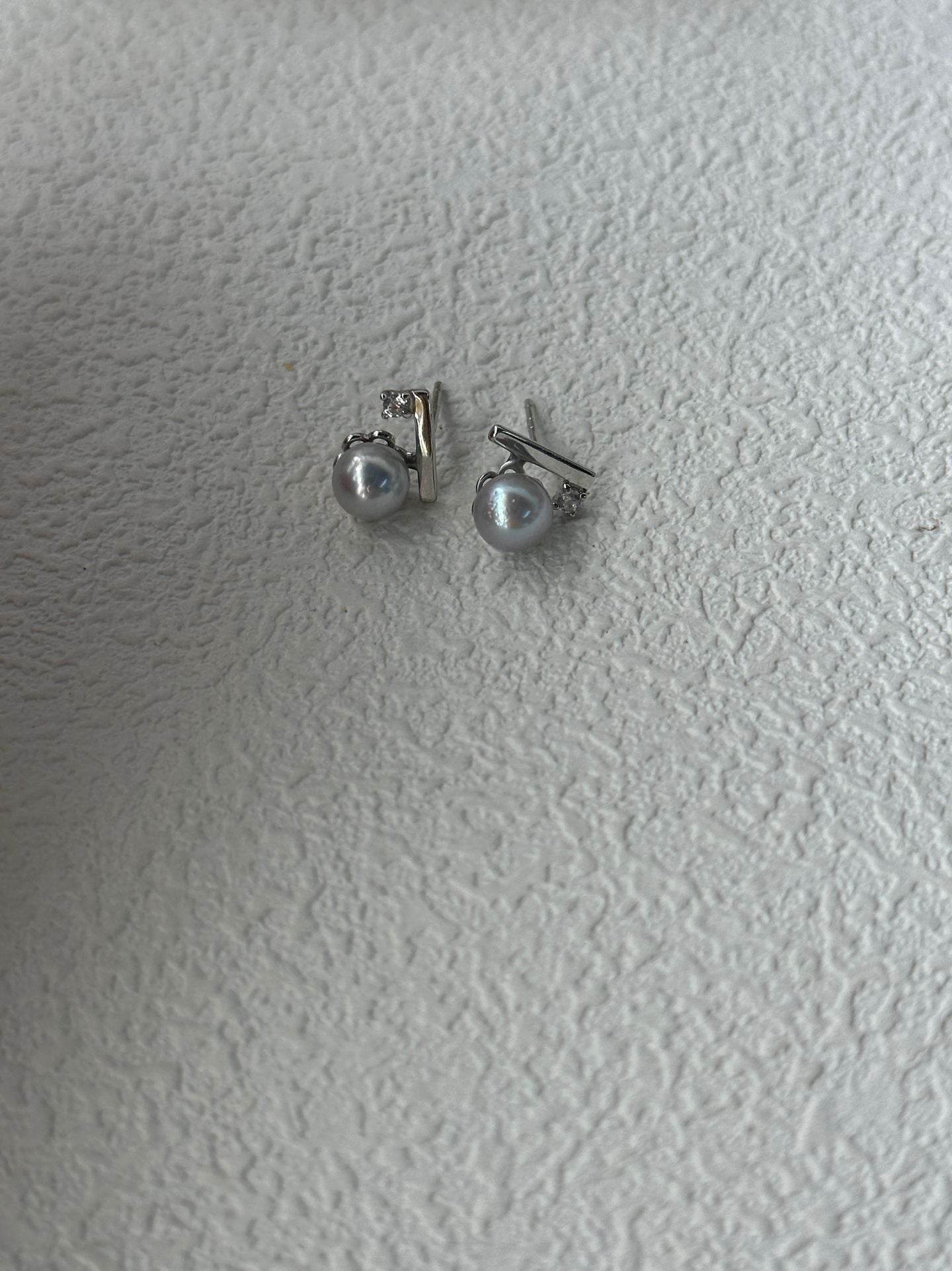 Minimal Sugar Cube Earrings - SOLIS