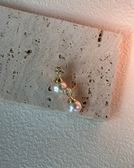 “Little Bottle” Pearl Stud Earrings - SOLIS
