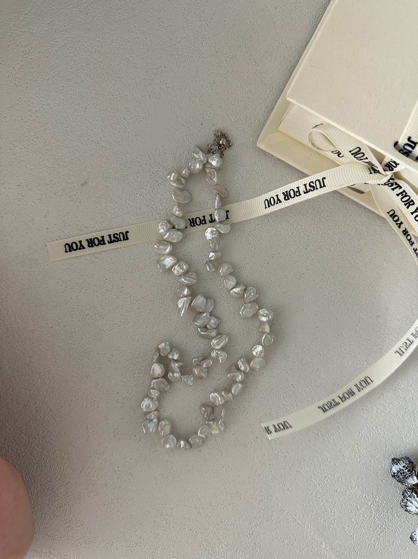 Keshi Pearl Necklace - SOLIS