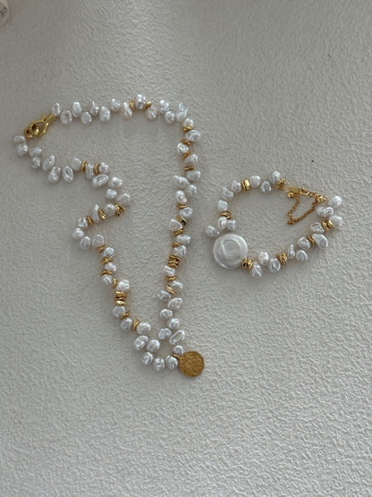Gold Medallion & Coin Pearl Keshi Set
