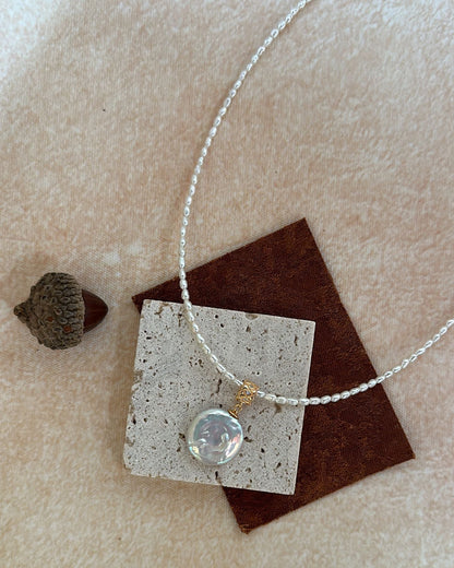 Roman Holiday Soft Necklace